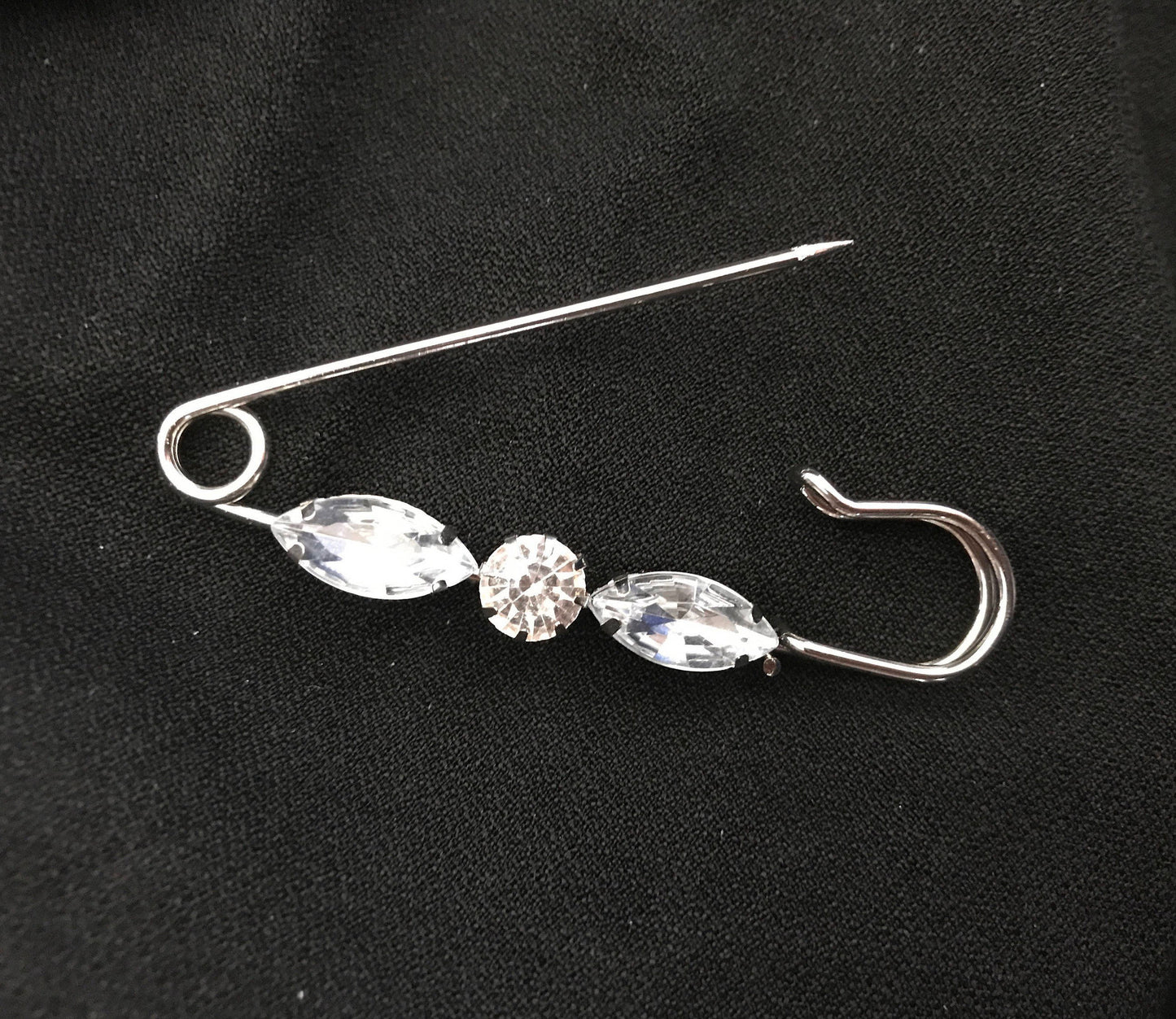 Wedding brooch silver rhinestone