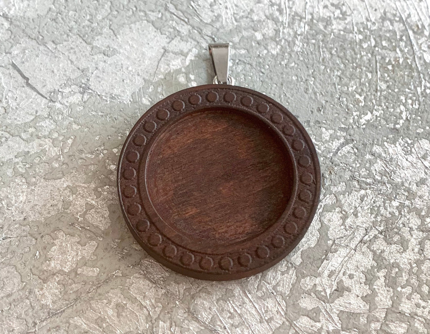 Grooms Boutonniere Memorial Wedding Photo charm Keepsake - Carry the memory of your loved ones - Great gift for groomsman DIY or Custom Made