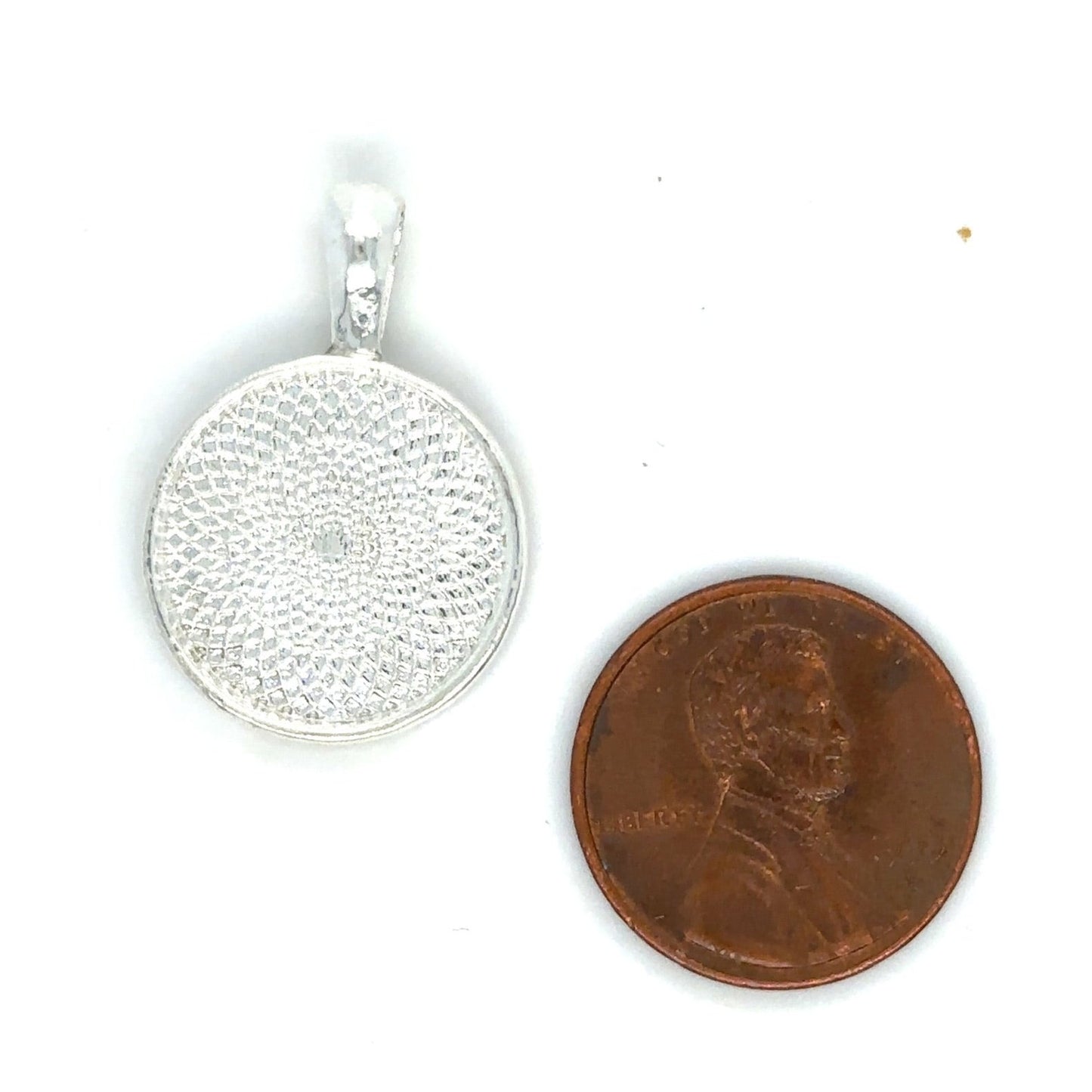 silver small round photo locket